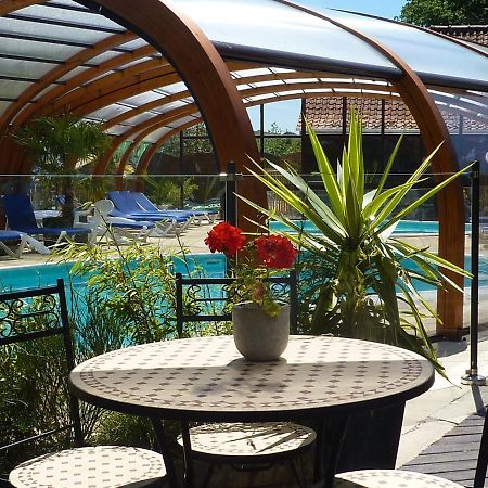 Camping Pommiers Des Trois Pays Licques Esterno foto