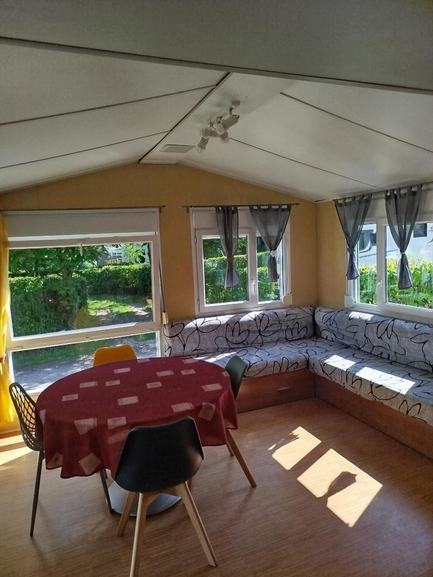 Camping Pommiers Des Trois Pays Licques Esterno foto