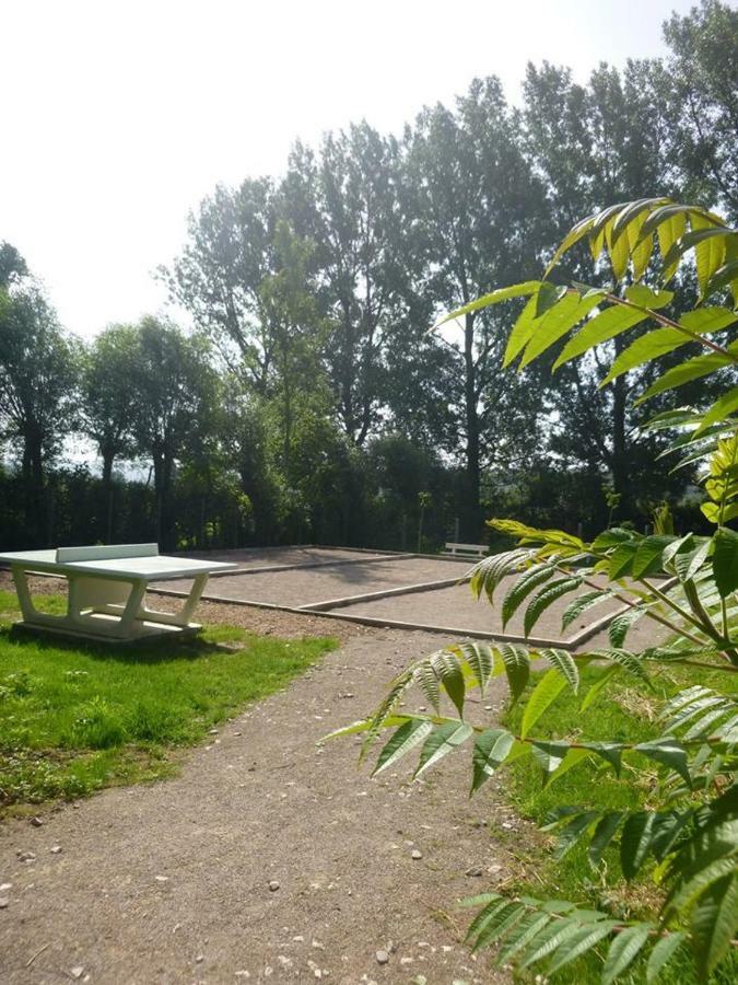 Camping Pommiers Des Trois Pays Licques Esterno foto