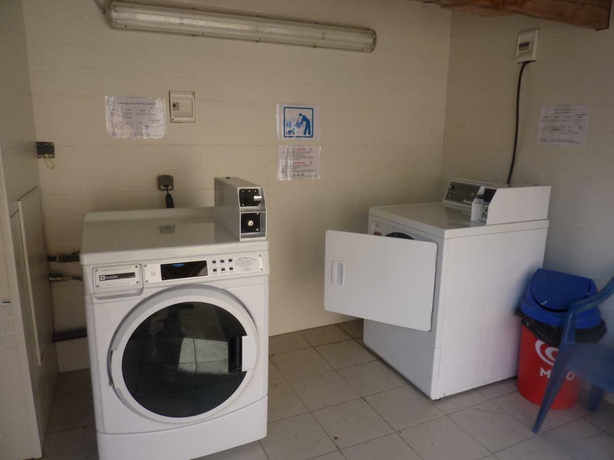 Camping Pommiers Des Trois Pays Licques Esterno foto