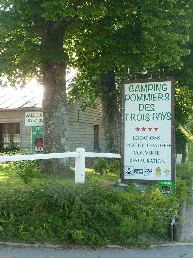 Camping Pommiers Des Trois Pays Licques Esterno foto